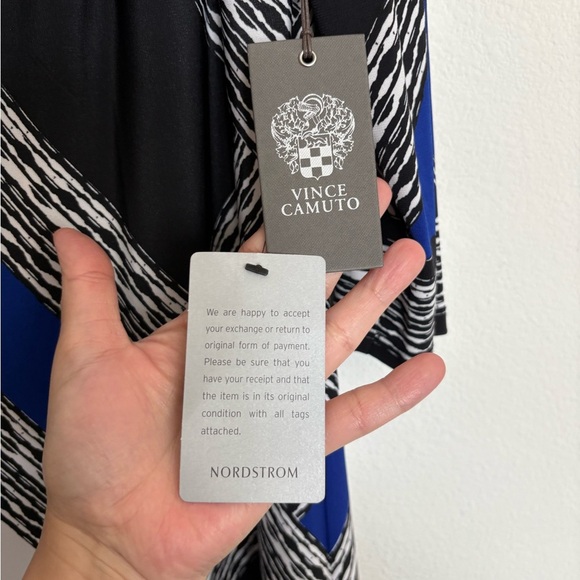 🚨Vince Camuto Blue and Black Sheath Dress 3/4 Sleeve Crew Neck size 12 NWT🚨 - Picture 4 of 7